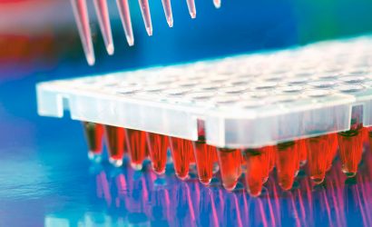 Centrífuga com Microplacas de PCR- Contribuindo para a Biologia Molecular